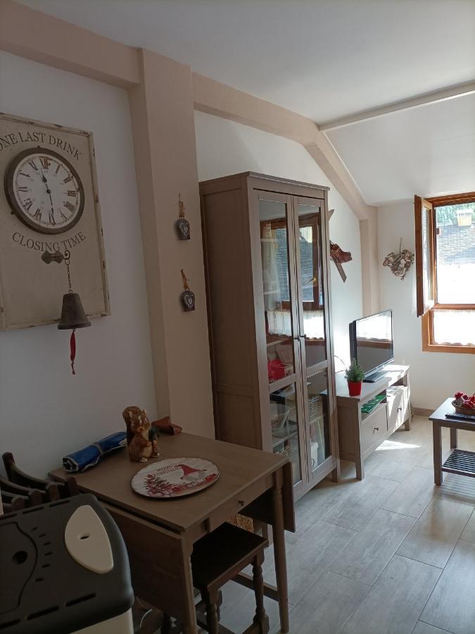 Apartamento Aranones Canfranc Luaran gambar